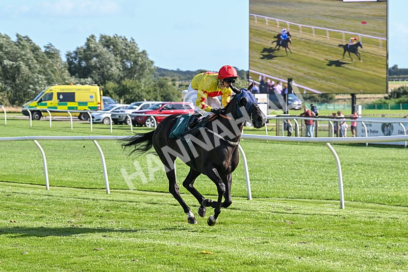 050825-Race 6-Happier-6289 - Race 6