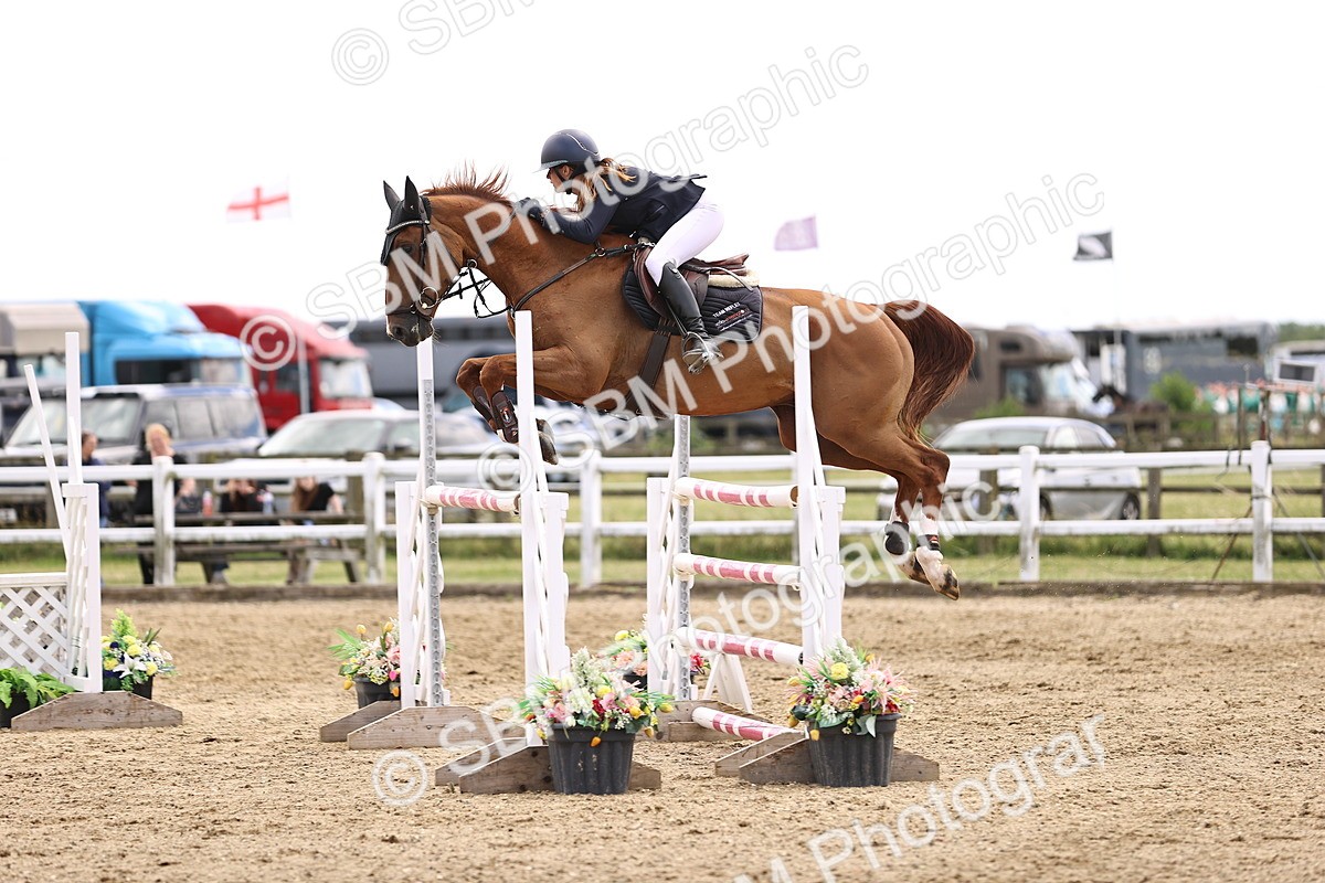 SBM_003774 - Class 22 - Senior Foxhunter 1.20m