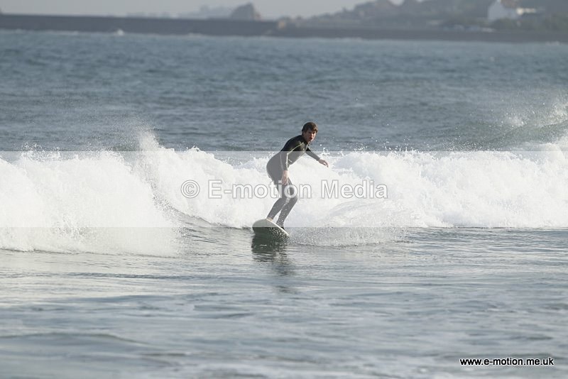 SU 091010 155 - Surf Oct 2010