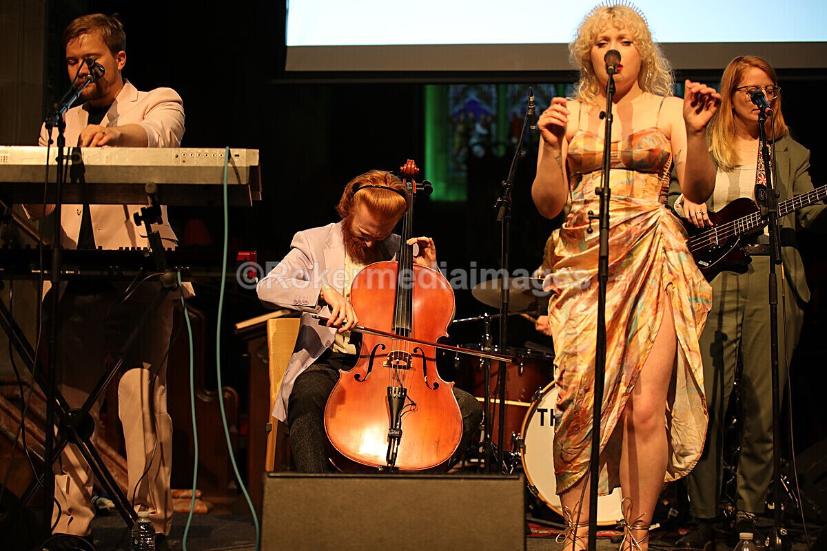 FOLK N BLUES-535 - FOLK and BLUES SEPT 2022