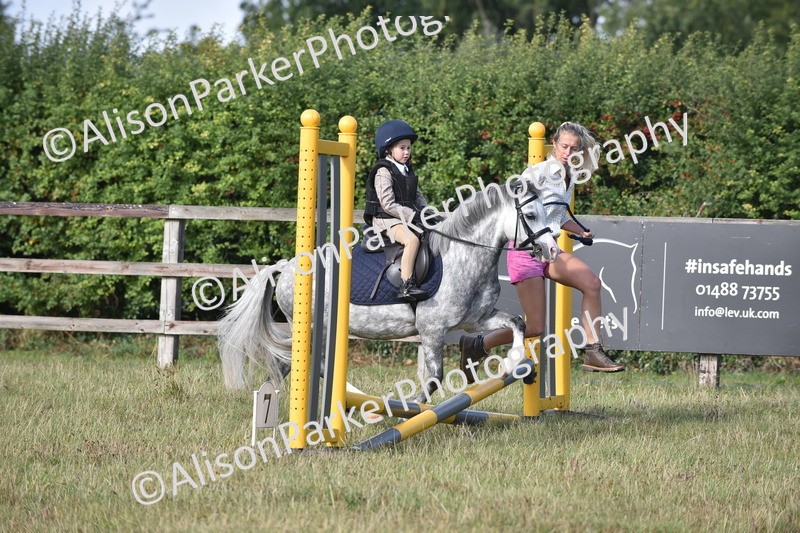 20250831-0323 - Class 6 - Minimus Jumping 30cm