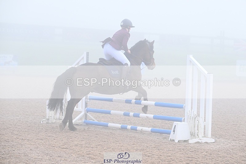 251115-100533-00387 - Cls 20+21 Club and Schools 60cm