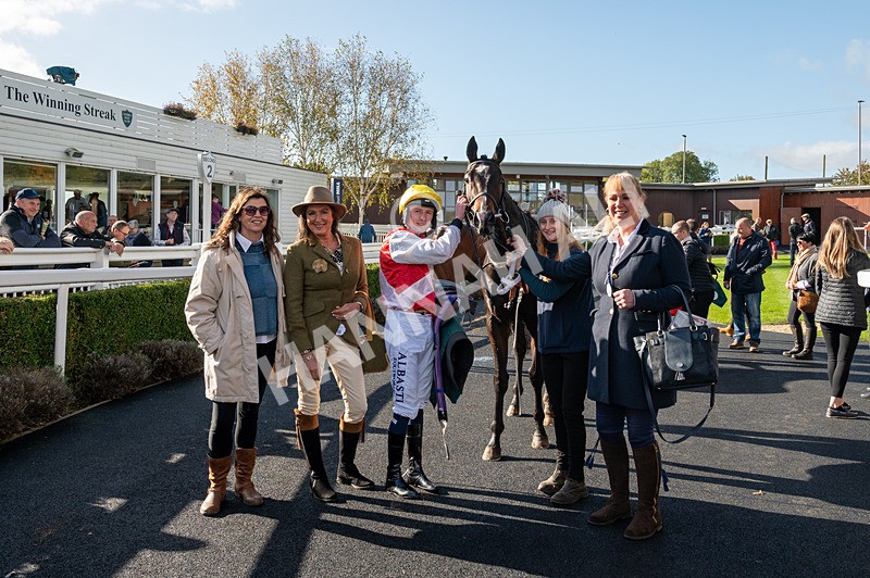 191024-Race 1-Obligatory-8117 - Race 1