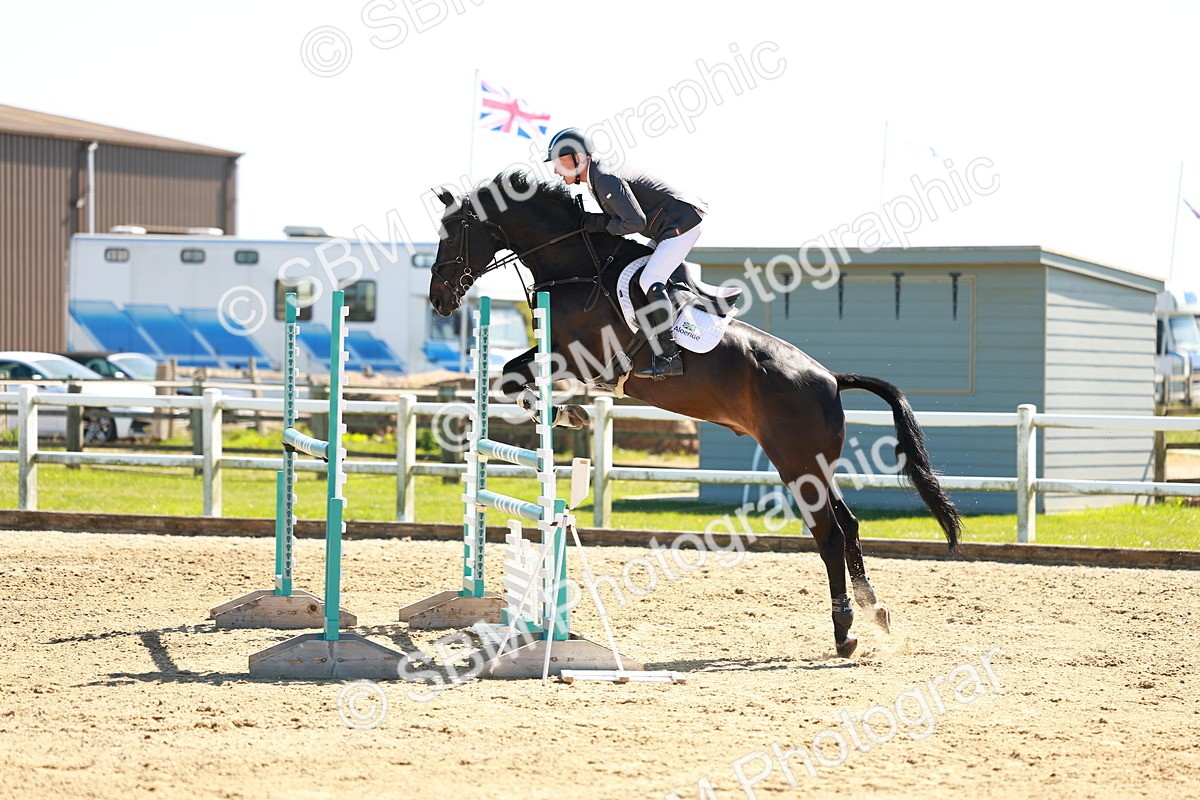 SBM_001731 - Class 5 - Senior Foxhunter - 1.20m