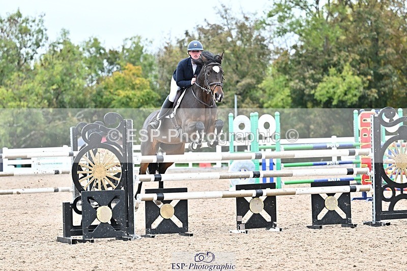 251015-132130-00550 - Cls 4 Newcomers and 1.10m Open