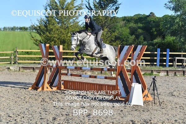 BPP_8698 - CLASS 6 Senior Newcomers/ 1.10m Open