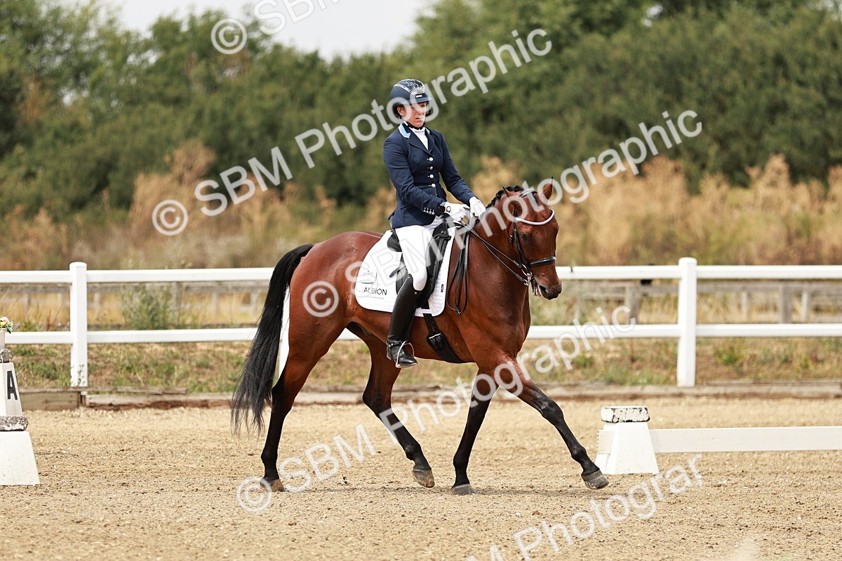 SBM_003547 - Class 7 - Advanced Medium 6 Gold - 13.16-14.36