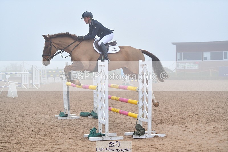 240214A-131113-00618 - Cls 4 Newcomers and 1.10m Open