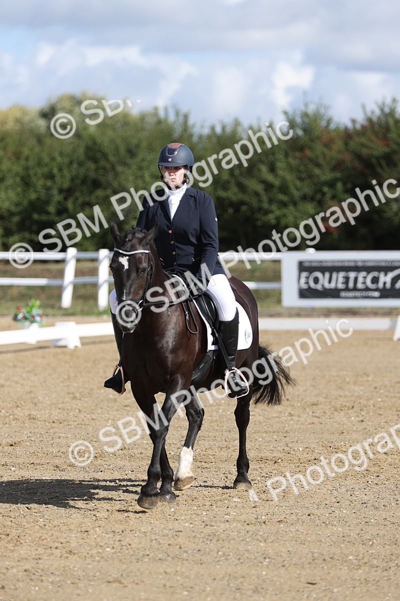 SBM_001243 - Class 2 - Intro 4 Champs - 9.44-10.38