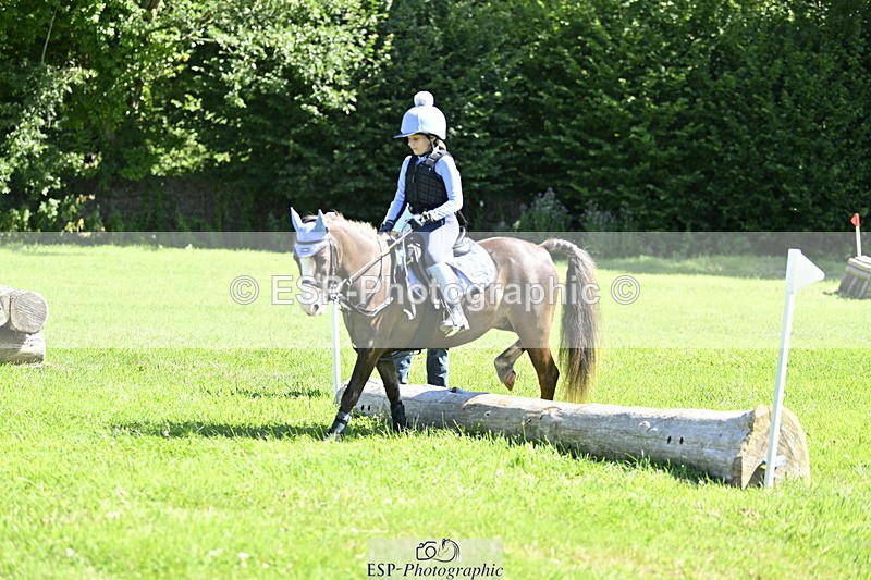 240728B-104438-00685 - Theo's Group XC