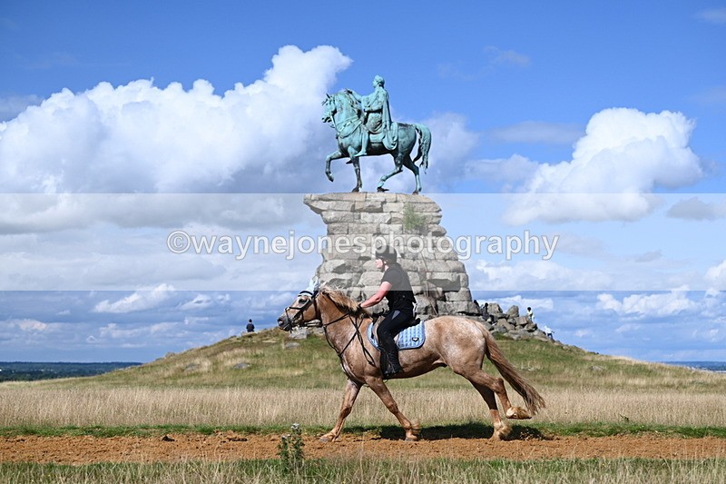 DSC_0150 - Time at Statue 15:58 to 16:05
