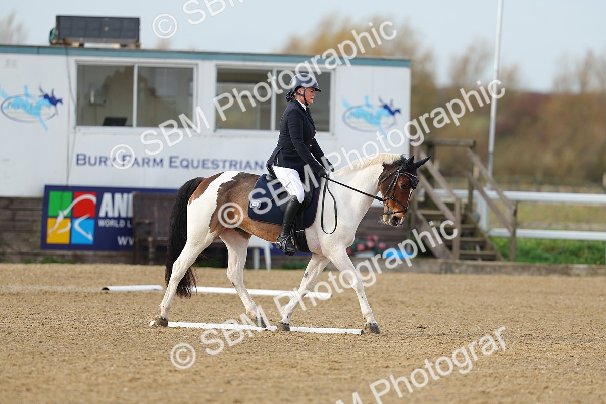 SBM_003613 - Class 6 - Novice 2