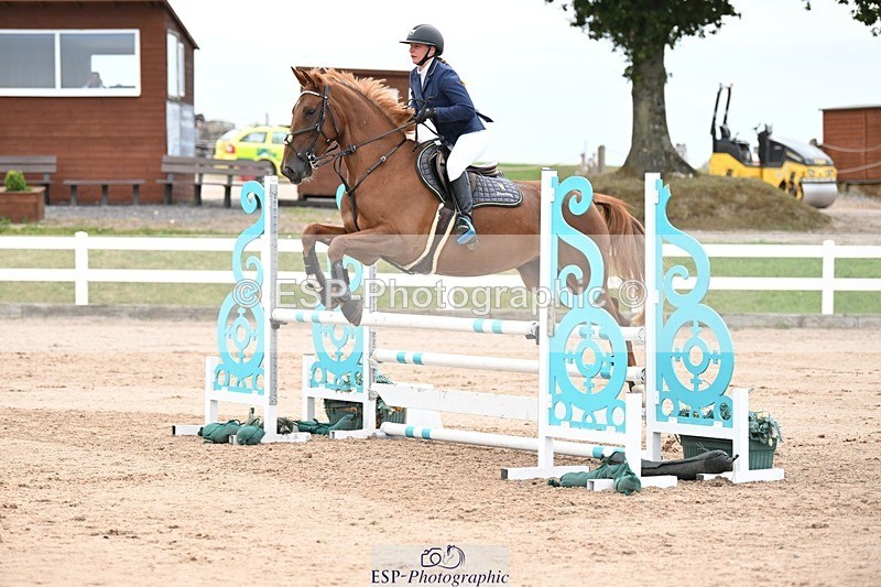 250727-084147-08572 - Cls 31 British Novice and 90cm