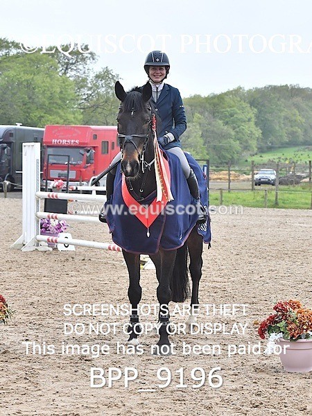 BPP_9196 - CLASS 29 SUN Veterans Show Jumping