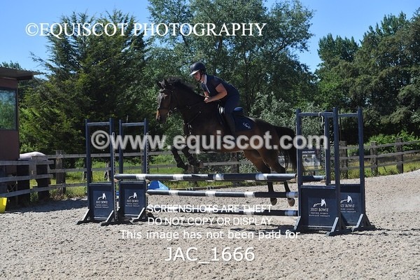 JAC_1666 - CLASS 3 Senior British Novice/ 90cm Open