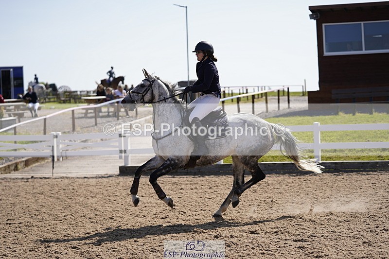 230527A-101152-03574 - Cls 19 British Novice & 90cm Open