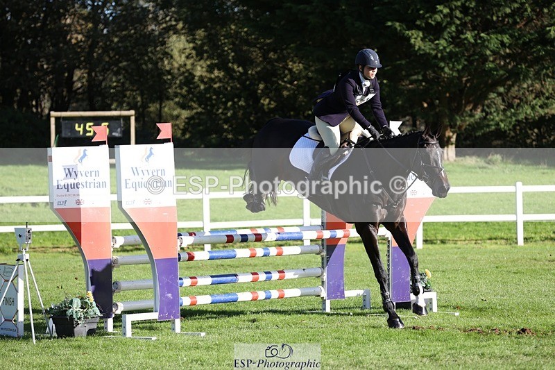 231022-103753-24641 - 671-KILCLOGHER.DAWSON-Lucy.Griffiths-TrotUp+SJ