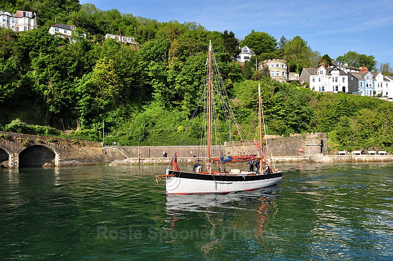Lugger Looe on a beautiful day - Looe
