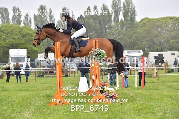 BPP_6749 - CLASS 2 RHS Classic Champ Qual (1.20m)