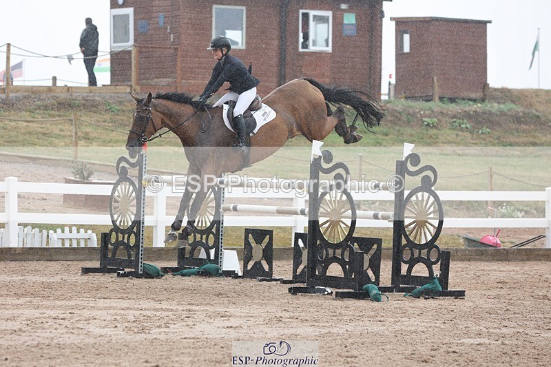 250717-140852-05812 - Cls 1, 3 Star Small Tour Start to Break