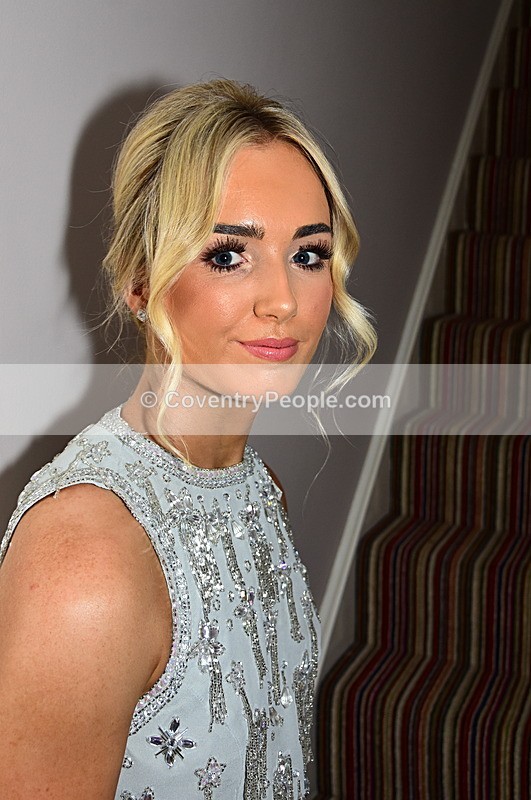 CON-275 - Toni & Liam