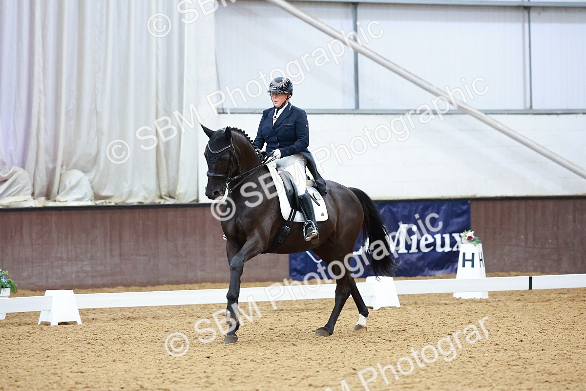 SBM_007714 - Class 9 - FEI INT II - 16.54.17.57