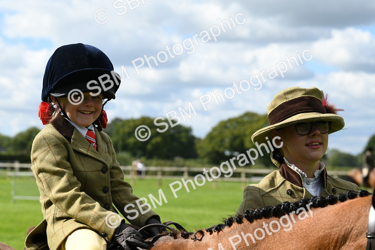 SBM_41222 - S19 - Lead Rein Show & Show Hunter Pony