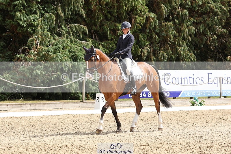 250809A-142401-03983 - 023-Abbie.BurbidgeFeeling.Fantastic