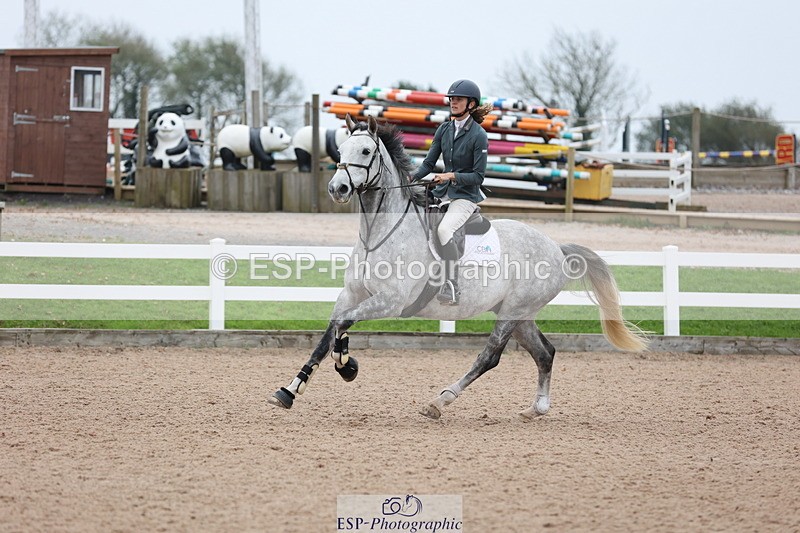 241101A-132441-02077 - FRI Cls 6 Foxhunter and 1.20m Open