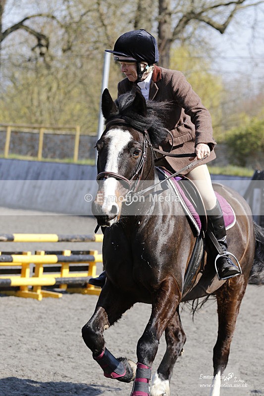_EST1037 - Bourne Valley Riding Club Winter Showjumping 27/03/22