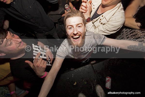 156 - Friends-&-Family @ the-roadhouse 24.04.15