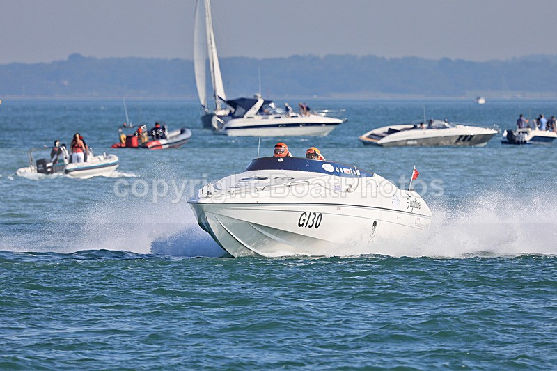 190825 G-130 FUGITIBVE 1Y3A0795 - Racing Powerboats