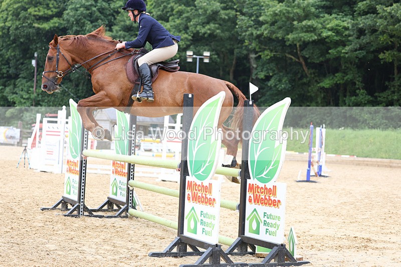 3E7A6307 - Class 8: Senior Newcomers/1.10m open