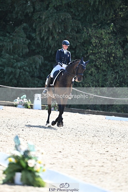 250810A-145920-07498 - 008-Caitlin.BurgessChocotof