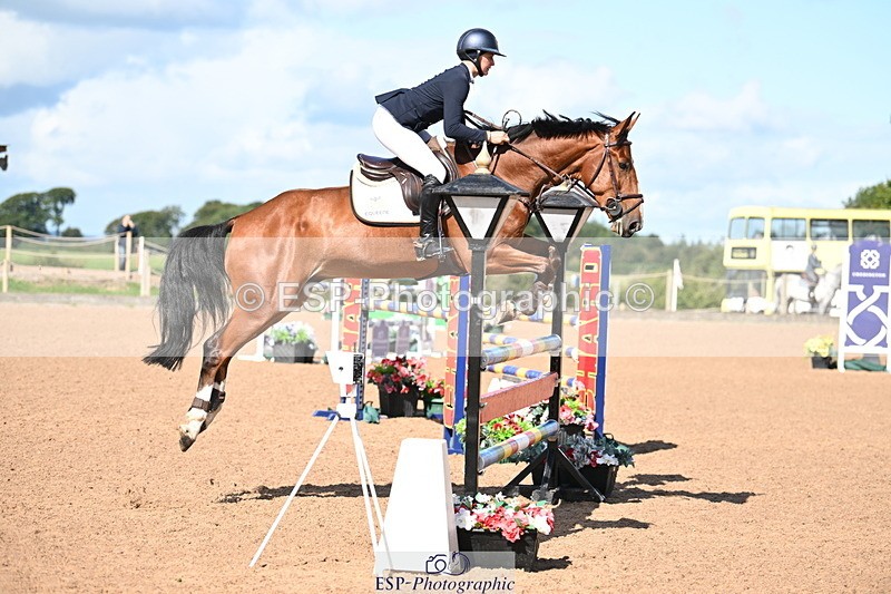 240912A-113052-00588 - Cls 2 Snr Newcomers