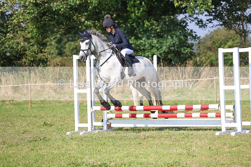 3E7A1347 - Class 1: Club 60cm Juniors and Seniors