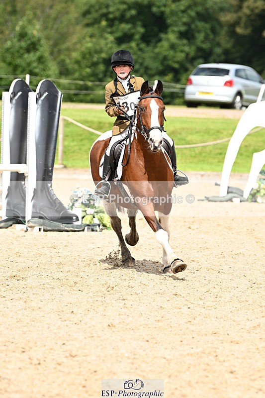 240824X-124453-25608 - 70cm Jump Off