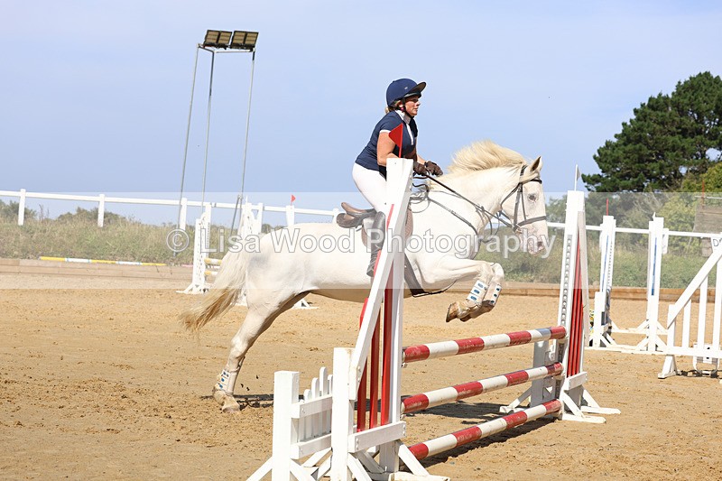 3E7A1335 - Class 9: 80cm Senior