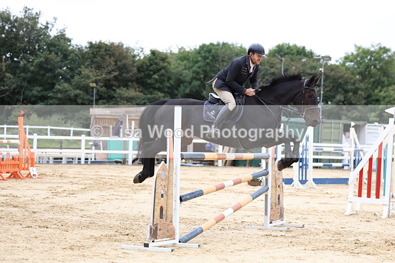 3E7A3419 - Class 9: Senior Foxhunter/1.20 open