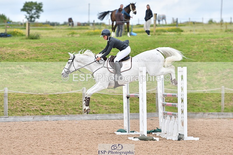 240609A-144349-06291 - Cls 19 Snr Foxhunter and 1.20m Open