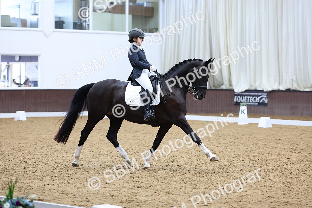 SBM_018240 - Class 19 - Adv Medium FSM - 14.10-15.30