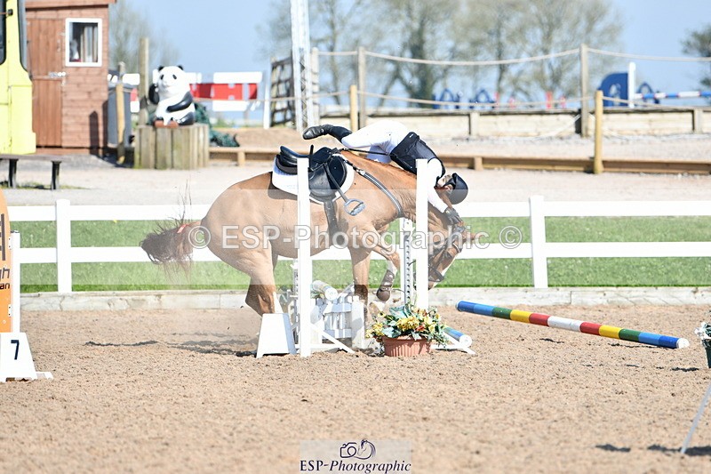 240512A-162555-19795 - Cls 44 1.05m National Am Quali