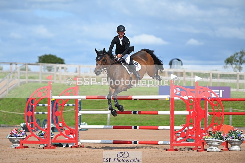 230721A-163518-07744 - Cls 10, 2 Star Big 1.45m Break to End