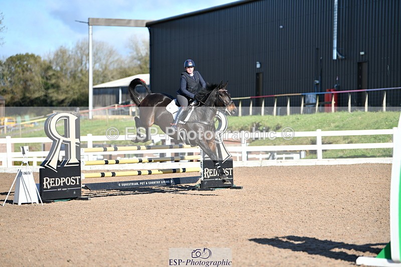 231110A-125150-00461 - Cls 4 Snr 1.05m Open