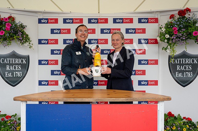 230725-Race 2-Magic Box-5234 - Race 2