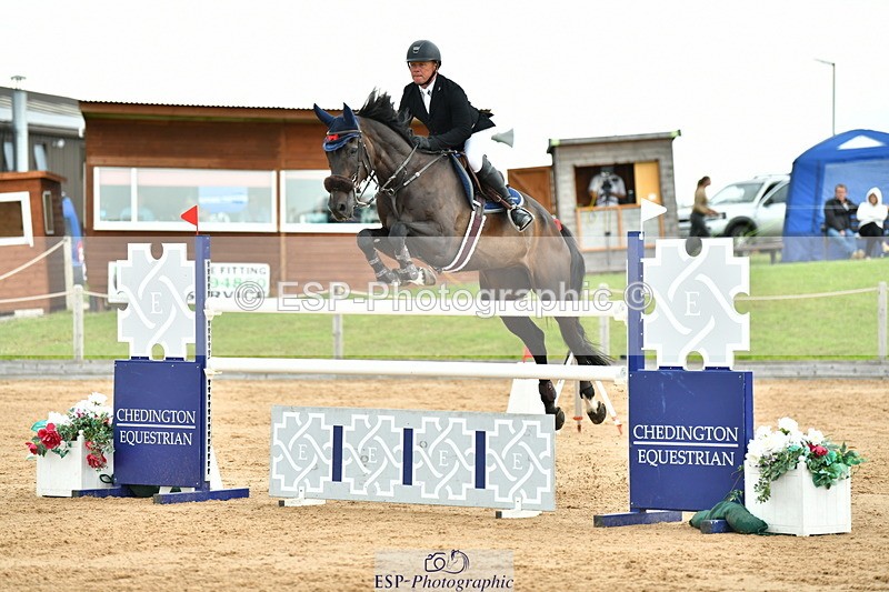 230720A-160036-04127 - Cls 9, 2 Star Big 1.40m Start to break