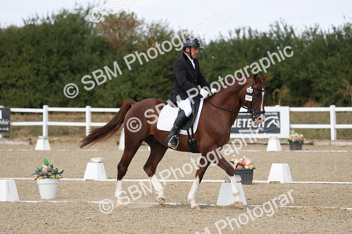 SBM_022094 - Class 22 - M5 Silver13.03.14.07