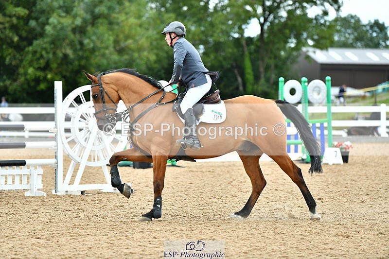 230721A-133257-06584 - Cls 14, 1 Star Bronze 1.10m