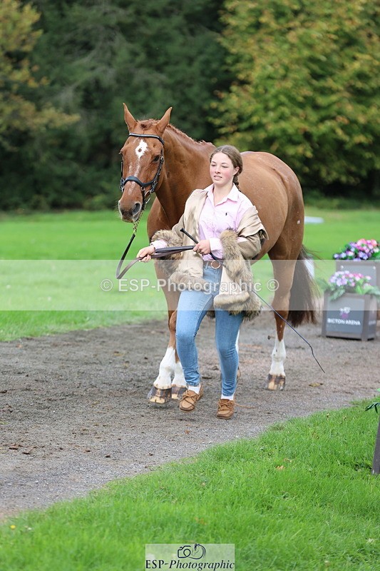 251026A-113841-25586 - G-513-Mimi.van.Ufford