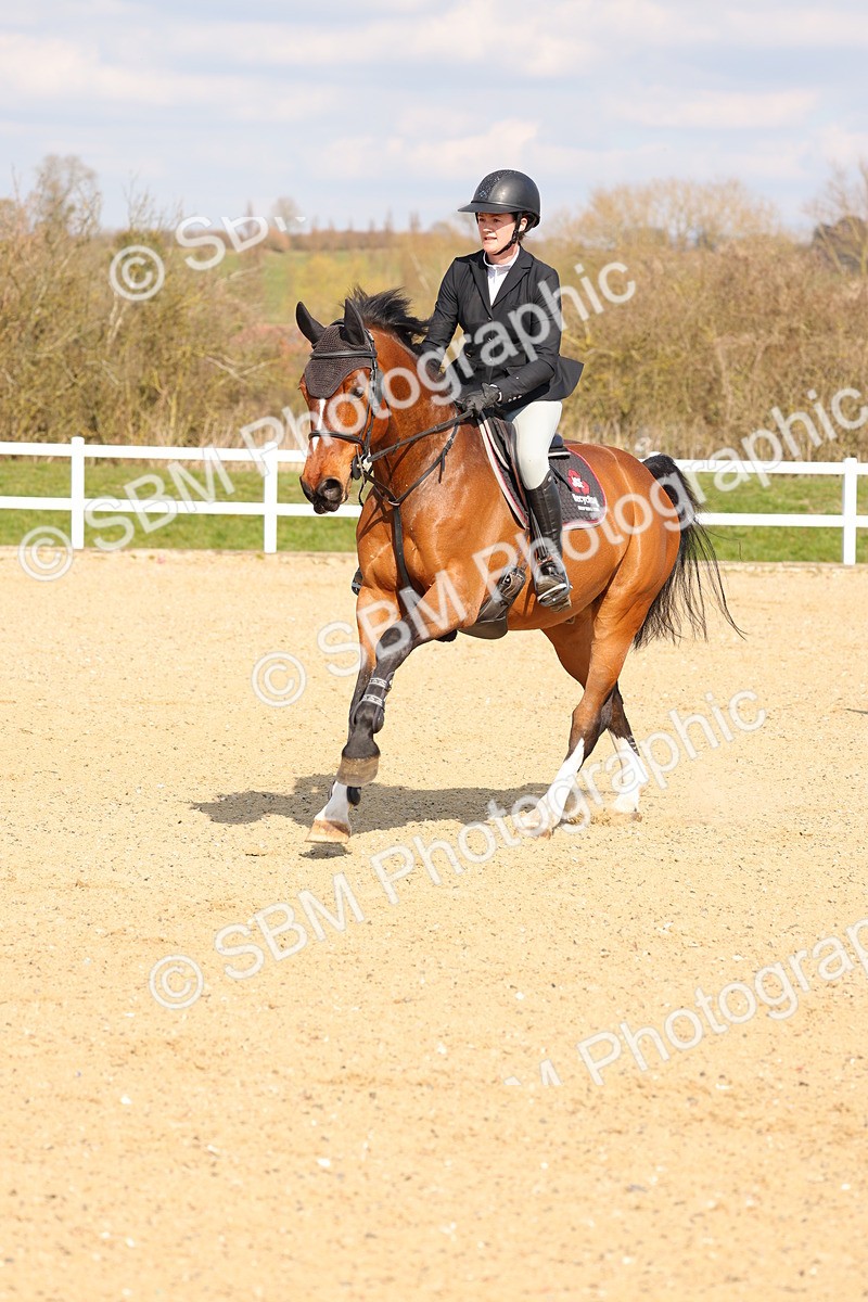 SBM_001516 - Class 4 - Senior Newcomers - 1.10m